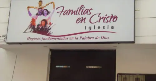 FAMILIAS EN CRISTO IGLESIA FAMILIAS EN CRISTO IGLESIA